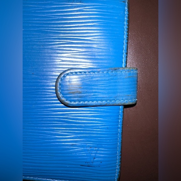 Louis Vuitton Epi Authentic wallet Eclectic Blue GUC - Picture 9 of 15